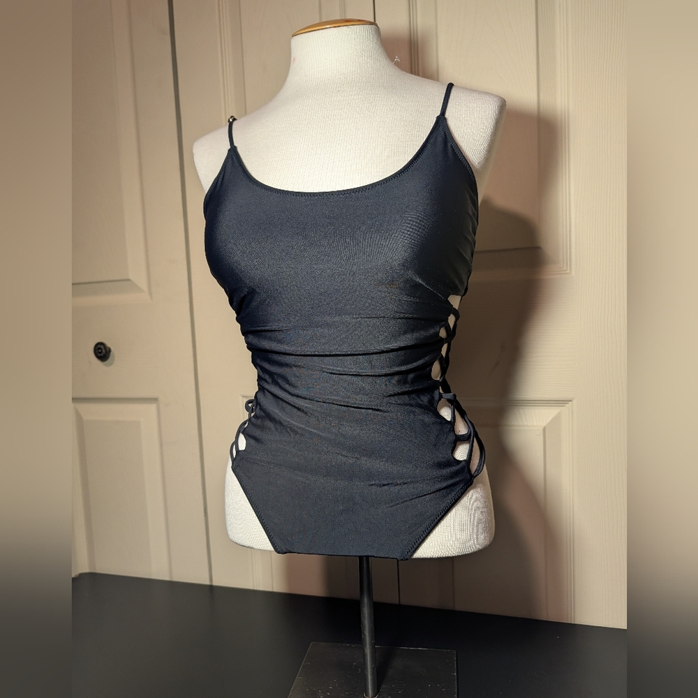sleek black + side-lace | one-piece Abercrombie & Fitch swimsuit